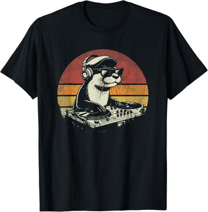 DJ Sea Otter Music Mixer Vintage Funny Retro Music Dj Otter T-Shirt - T-Shirt | Black