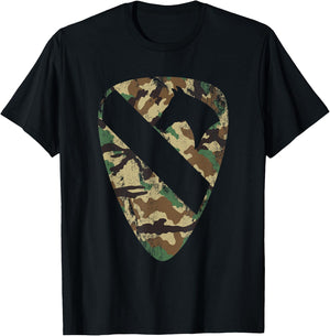 1st Cavalry Division Patch - 1st CAV BDU Camo - Vintage T-Shirt - T-Shirt | Black