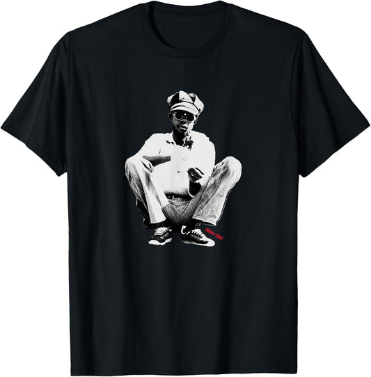 Peter Tosh Sitting Photo by Lee Jaffee T-Shirt - T-Shirt | Black