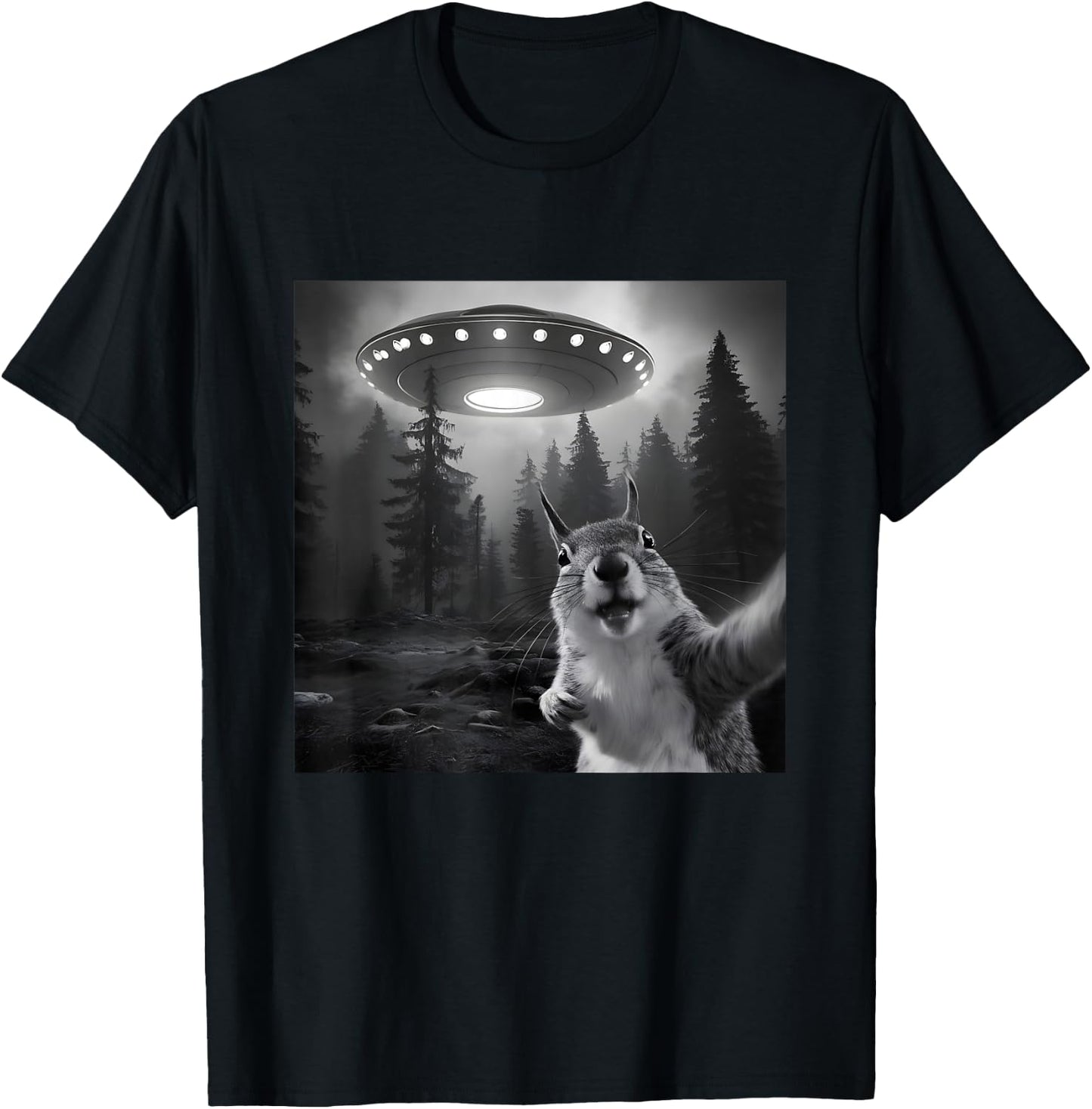 Squirrel Selfie With UFO - Funny Graphic Alien Lover T-Shirt - T-Shirt | Black