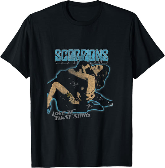 First Sting T-Shirt - T-Shirt | Black