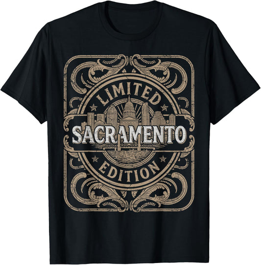 Sacramento Vintage Sacramento California T-Shirt - T-Shirt | Black
