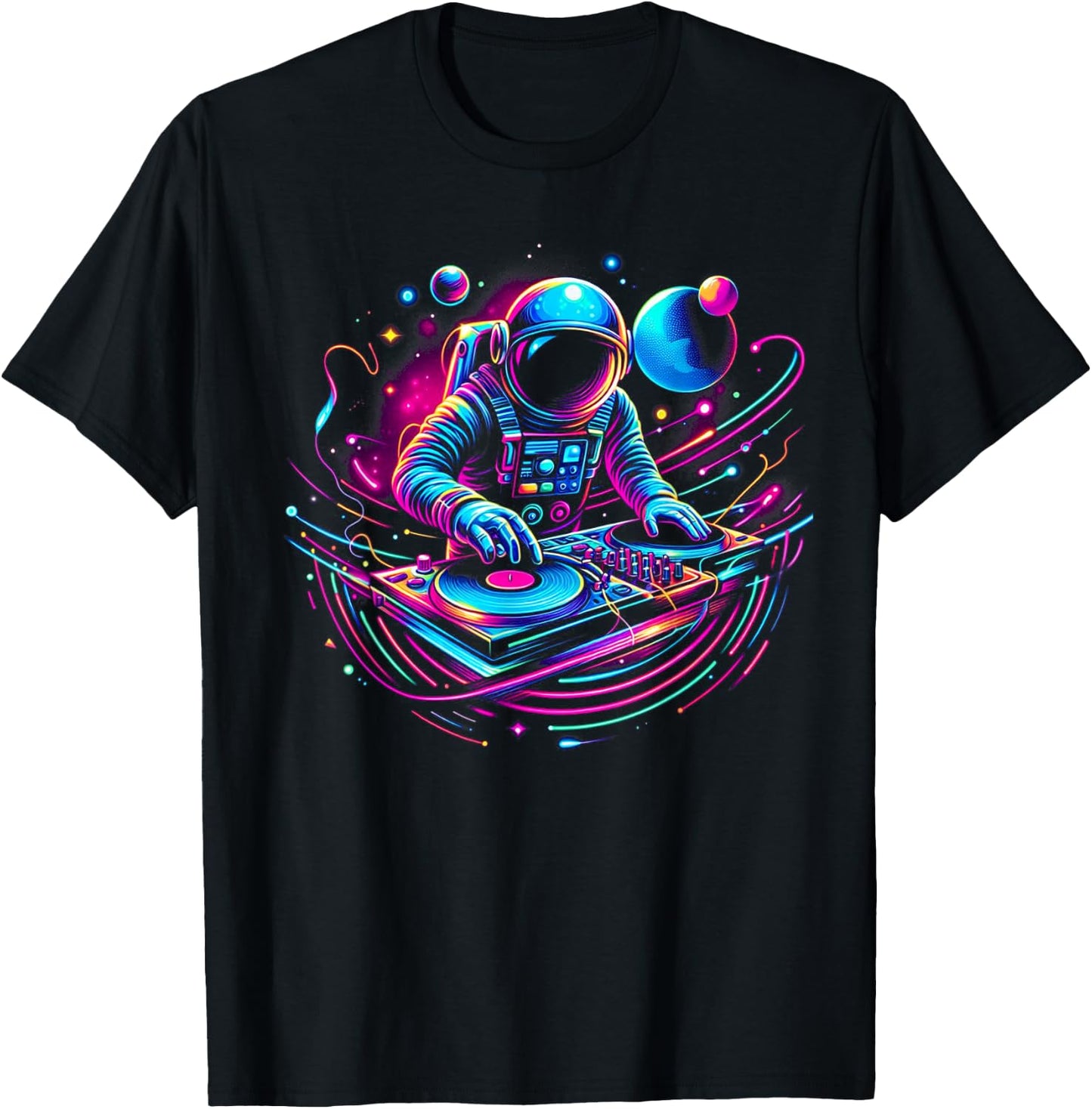 Astronaut DJ, DJing in Space, Music Lover cool Graphic T-Shirt - T-Shirt | Black
