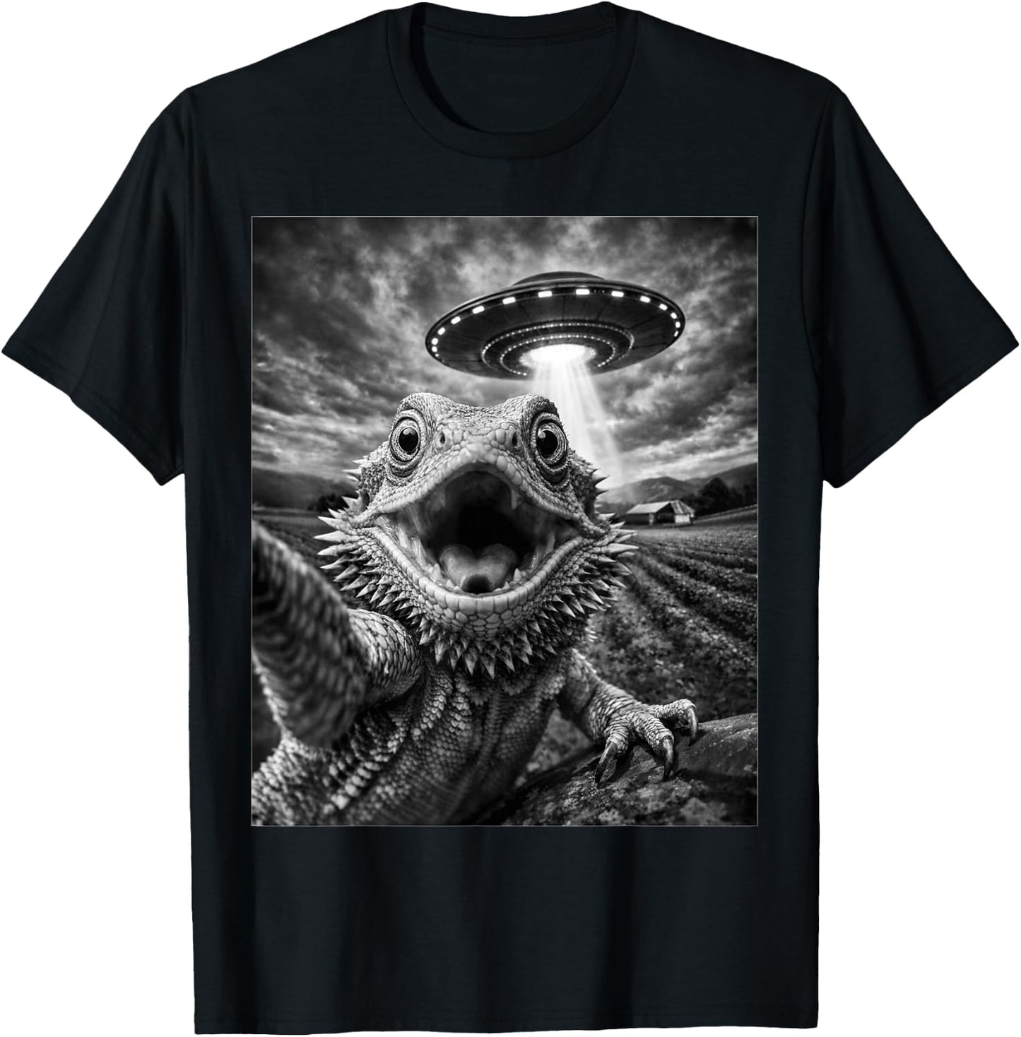 Funny Bearded Dragon Selfie with Alien UFO T-Shirt - T-Shirt | Black
