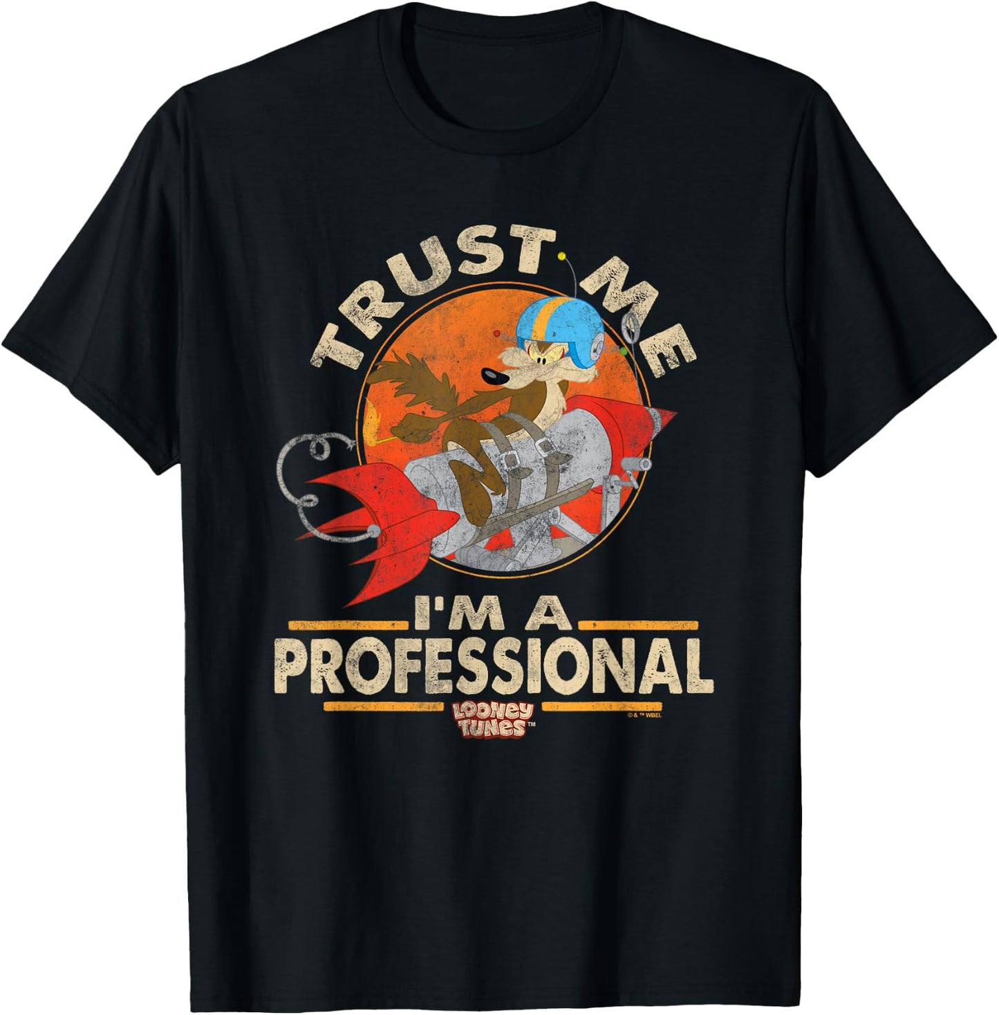 Looney Tunes Wile E Coyote I'm A Professional T-Shirt - T-Shirt | Black