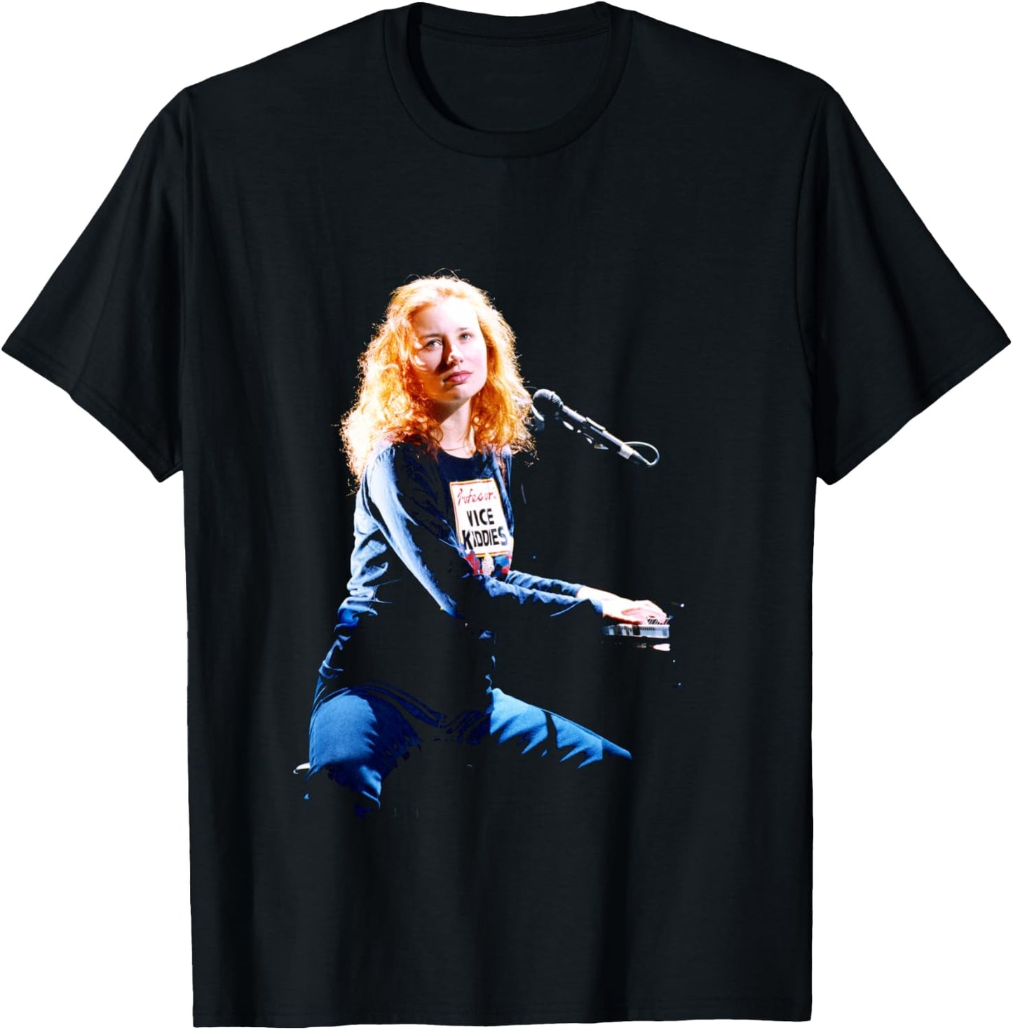Singer Tori Amos at The Piano Live T-Shirt - T-Shirt | Black